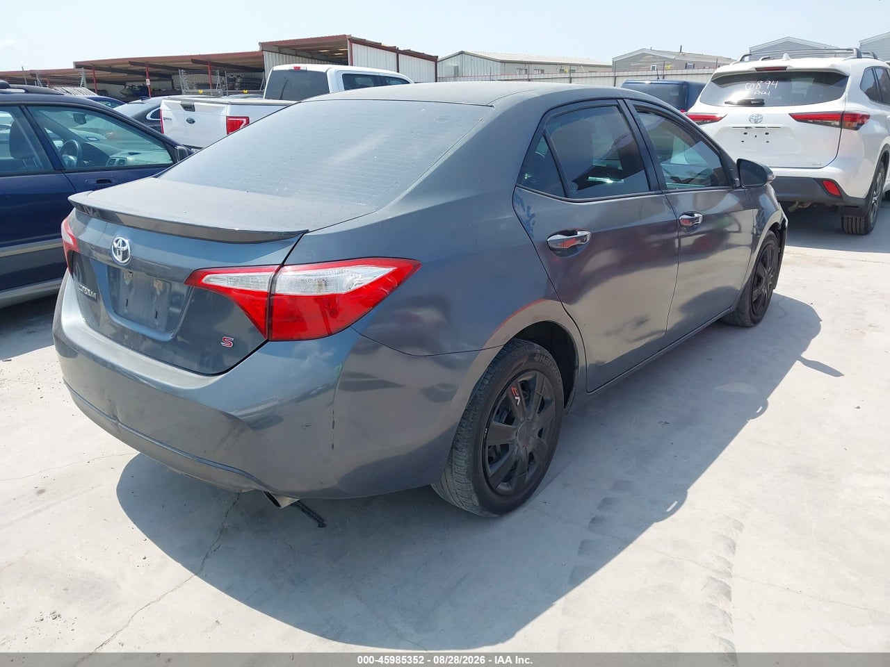 2015 TOYOTA COROLLA S · 4/11