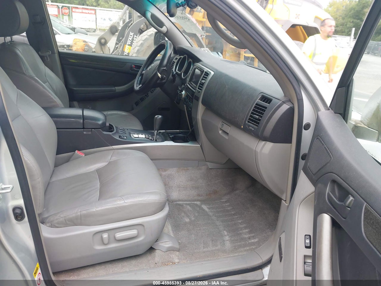 2003 TOYOTA 4RUNNER LIMITED V8 · 5/11
