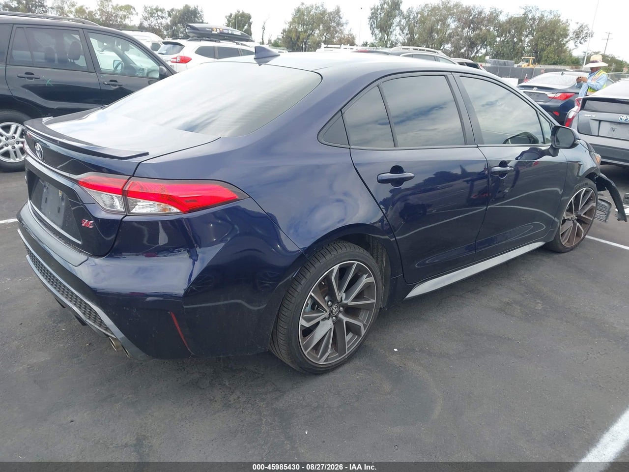 2020 TOYOTA COROLLA SE · 4/11