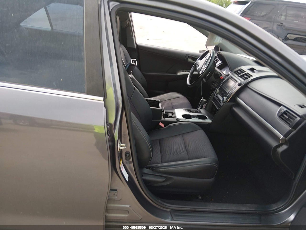 2014 TOYOTA CAMRY SE · 5/11