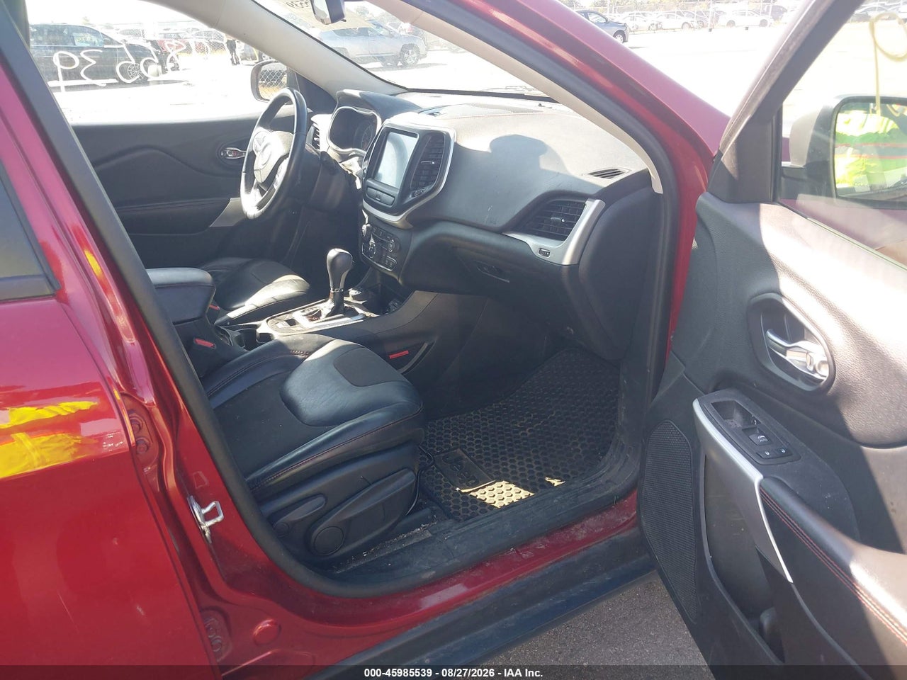2017 JEEP CHEROKEE TRAILHAWK · 5/11