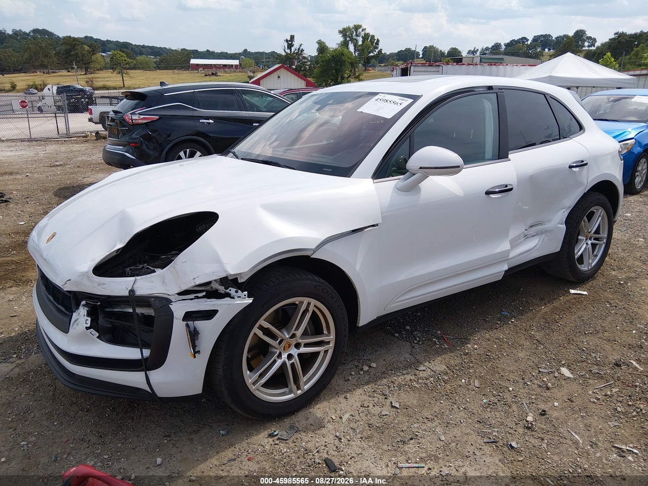 2022 PORSCHE MACAN   · 2/11