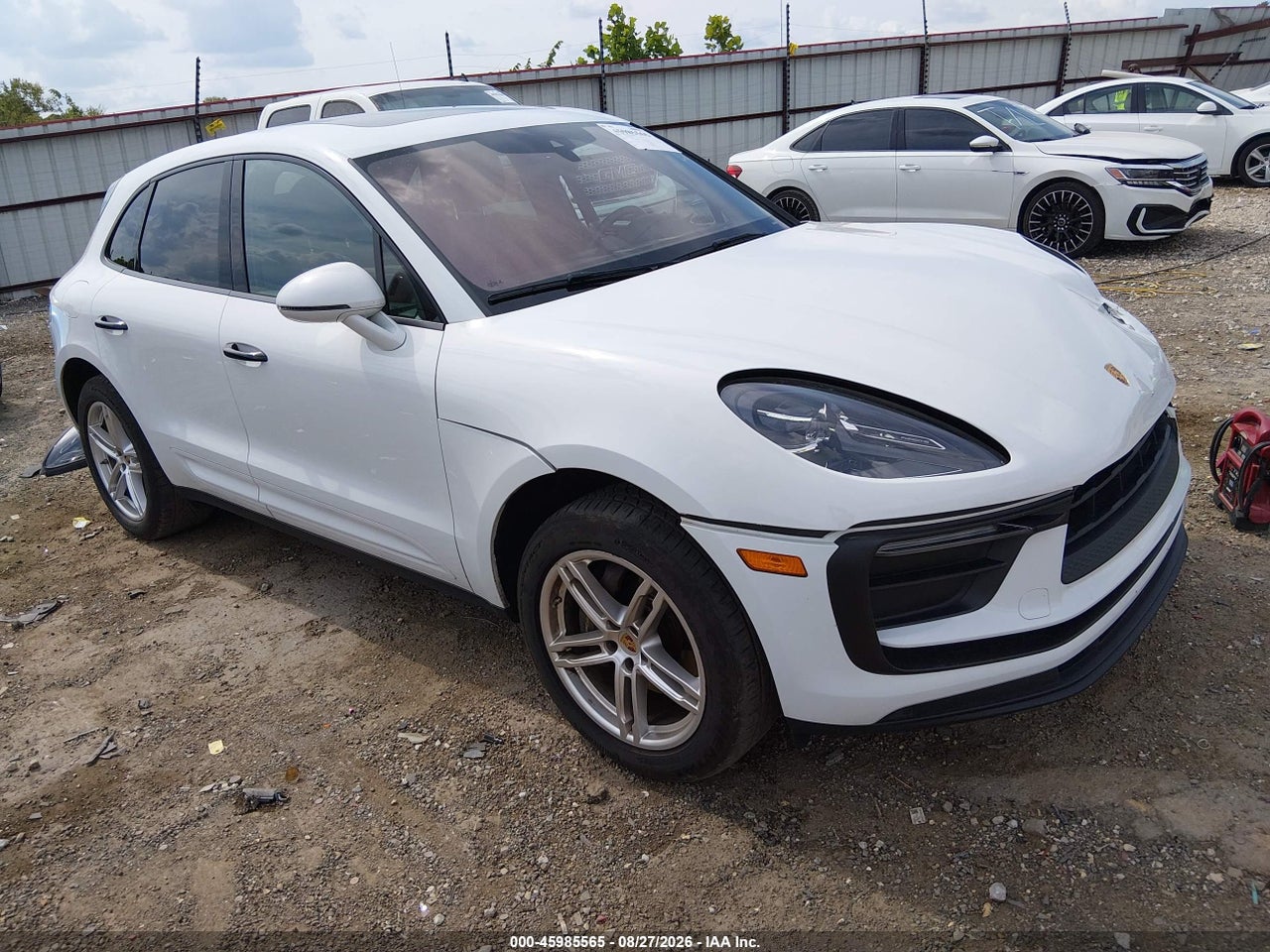 2022 PORSCHE MACAN  