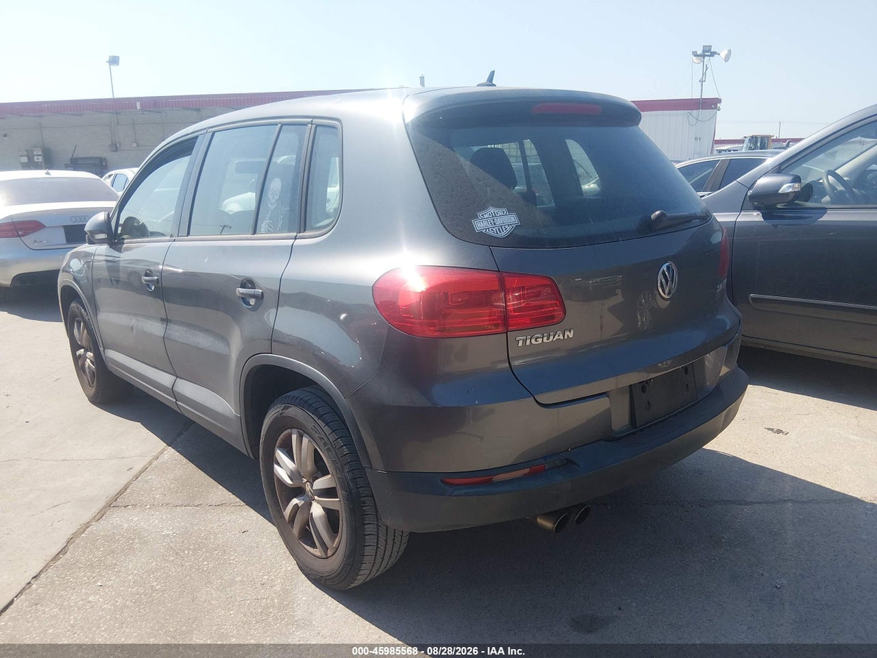 2014 VOLKSWAGEN TIGUAN S · 3/11