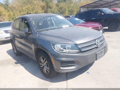 2014 VOLKSWAGEN TIGUAN S