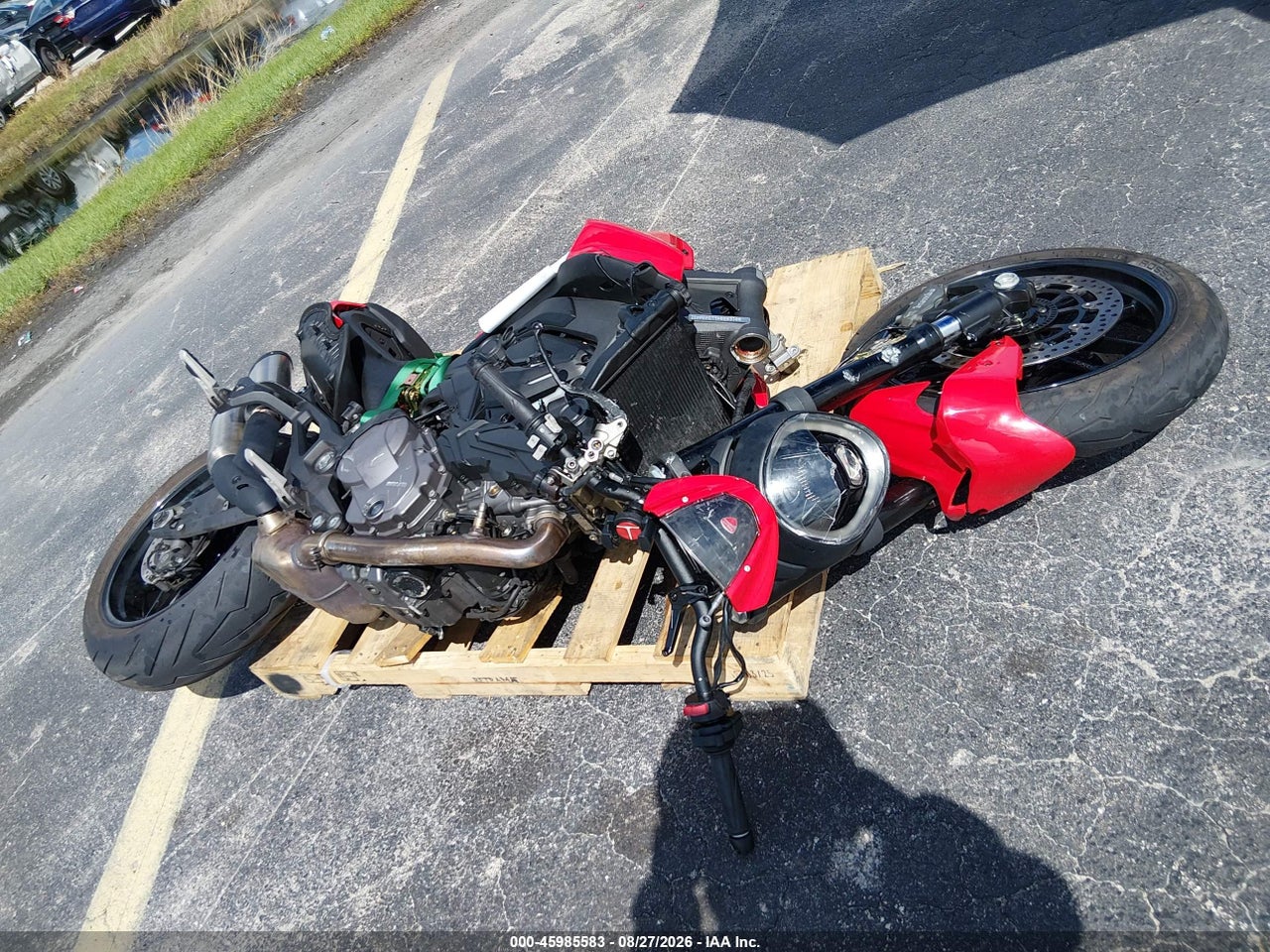 2022 DUCATI MONSTER