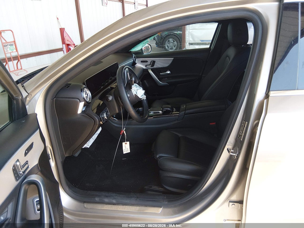 2020 MERCEDES-BENZ A 220   · 5/11