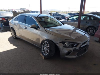 2020 MERCEDES-BENZ A 220