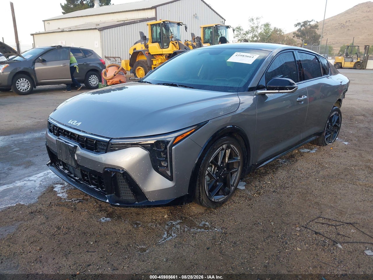 2025 KIA K4 GT-LINE · 2/11