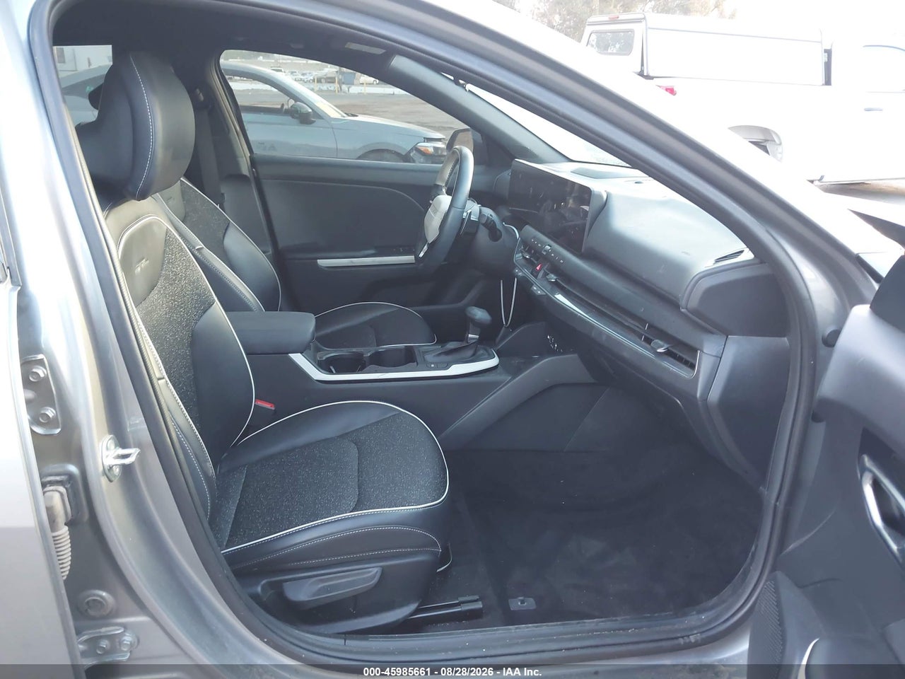 2025 KIA K4 GT-LINE · 5/11