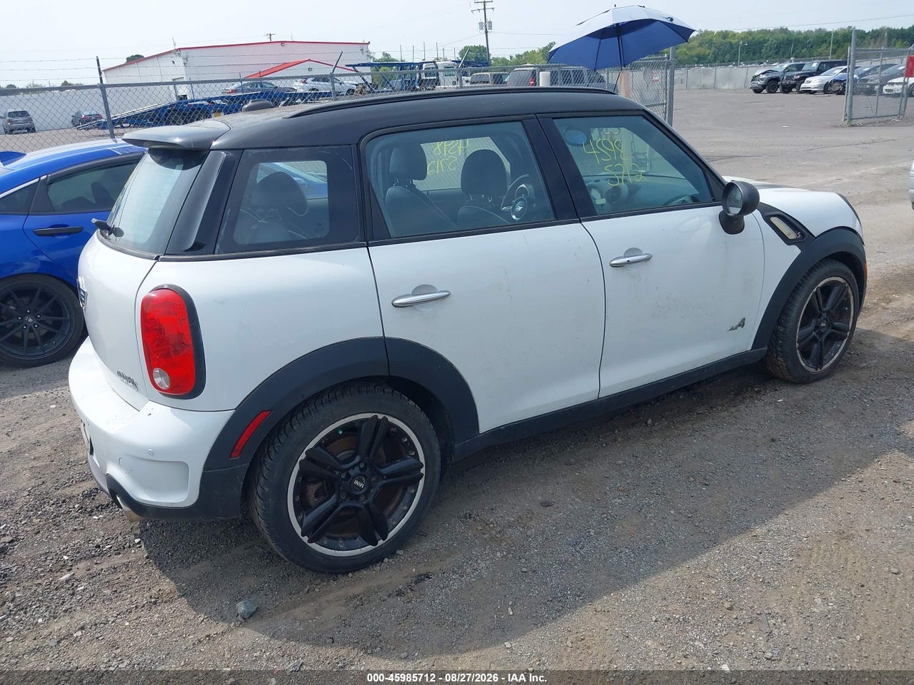 2011 MINI COOPER S COUNTRYMAN · 4/11