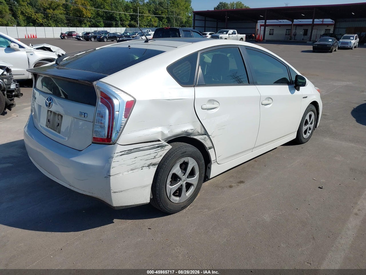 2013 TOYOTA PRIUS THREE · 4/11