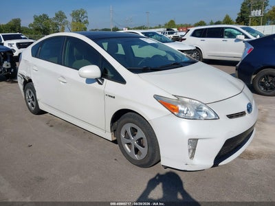2013 TOYOTA PRIUS THREE