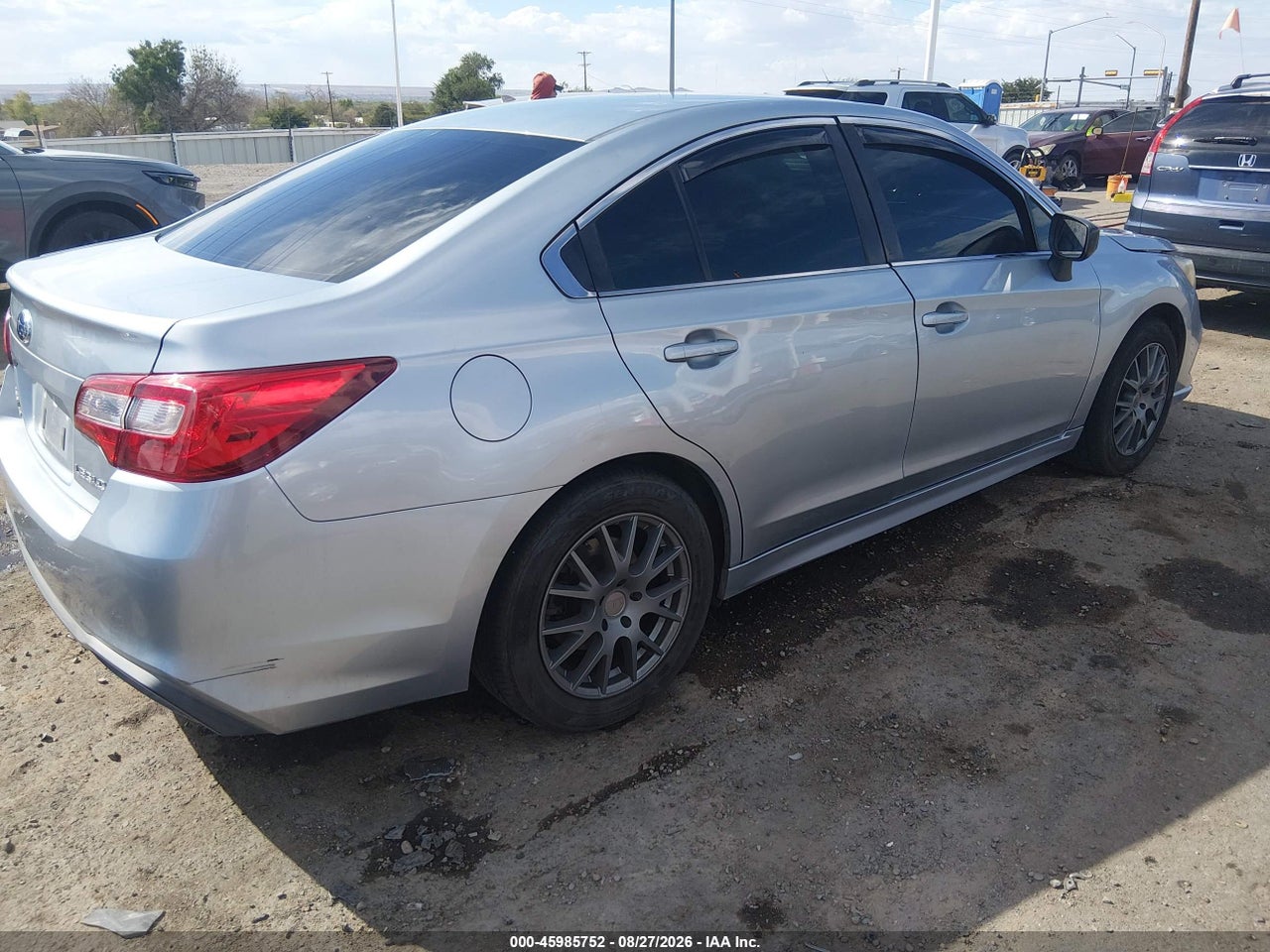 2018 SUBARU LEGACY 2.5I · 4/10