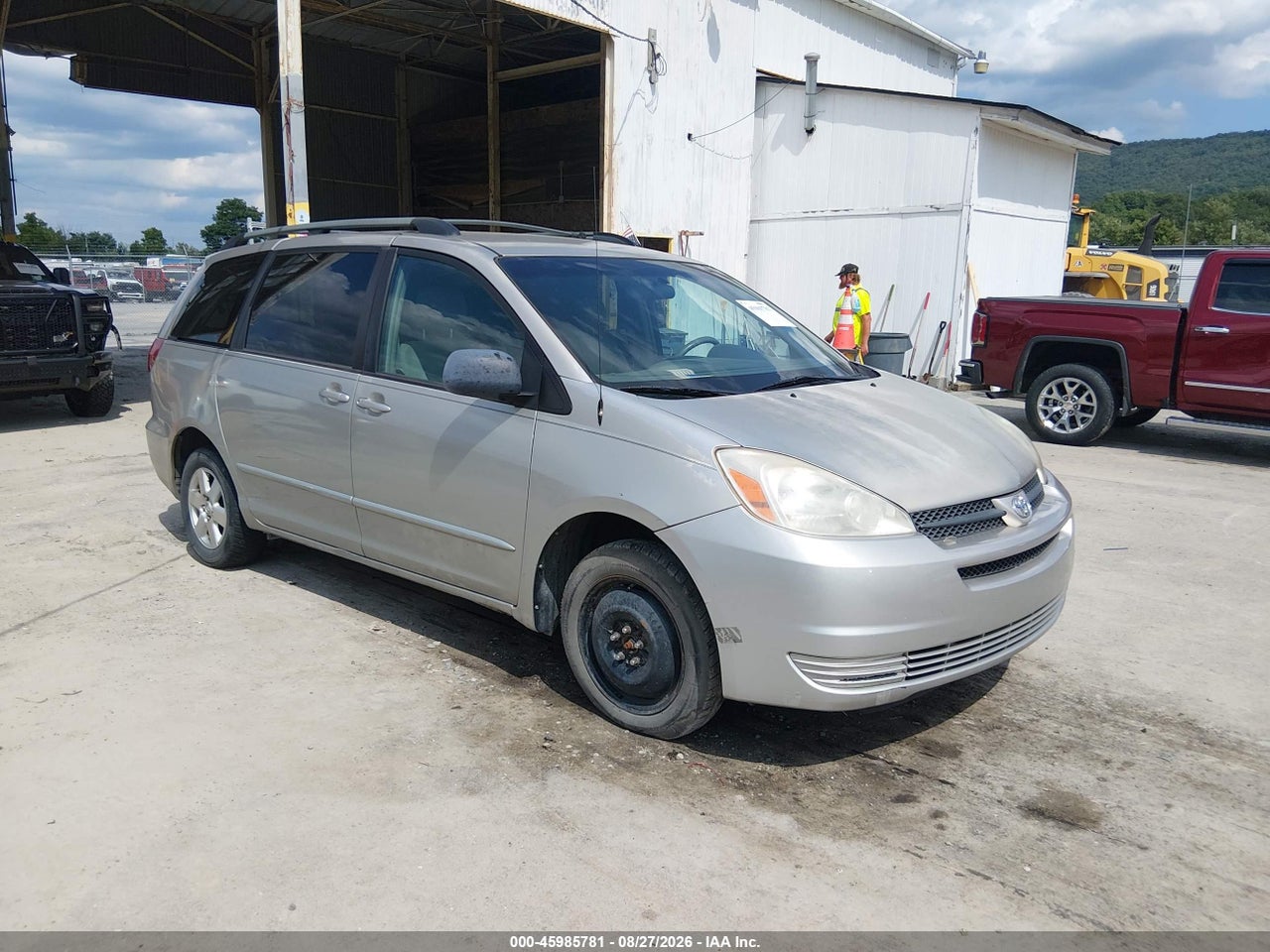 5TDZA23C74S****** · 2004 TOYOTA SIENNA LE