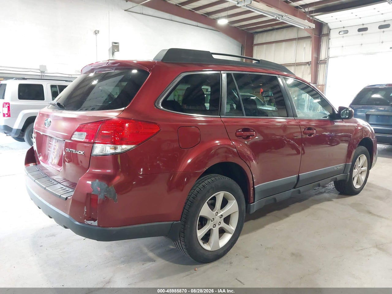 2013 SUBARU OUTBACK 2.5I PREMIUM · 4/11