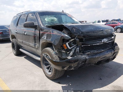 2011 CHEVROLET TAHOE LS