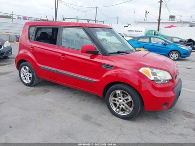 2011 KIA SOUL +