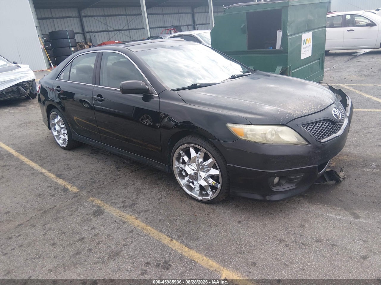 2011 TOYOTA CAMRY SE