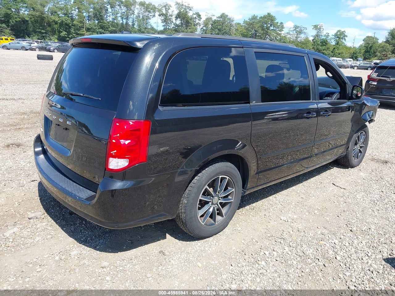 2017 DODGE GRAND CARAVAN SE PLUS · 4/11