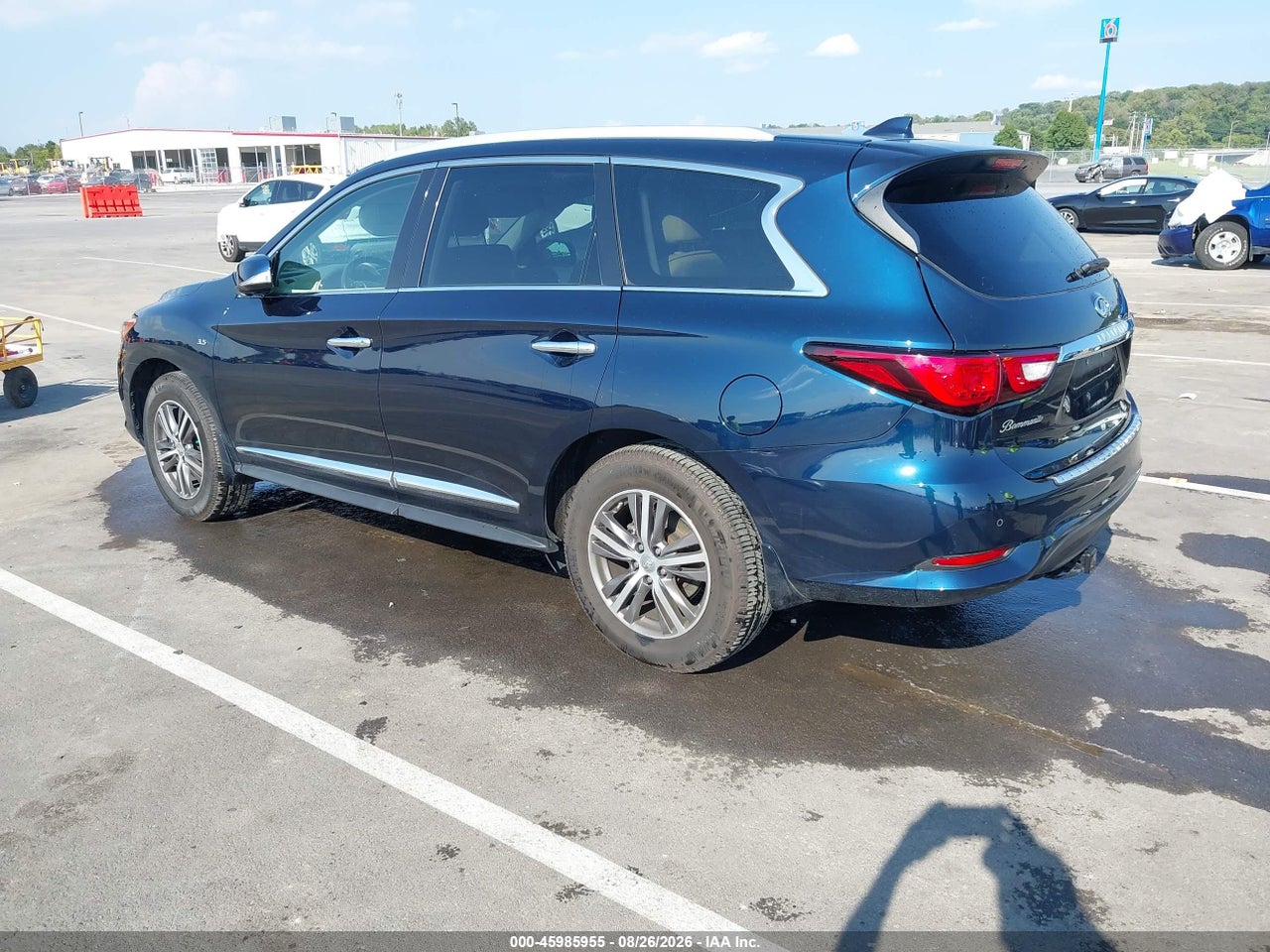 2017 INFINITI QX60 · 3/11