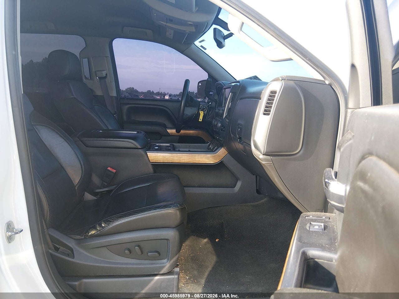 2015 CHEVROLET SILVERADO 1500 1LZ · 5/11