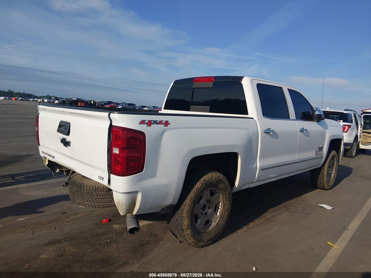 2015 CHEVROLET SILVERADO 1500 1LZ · 4/11