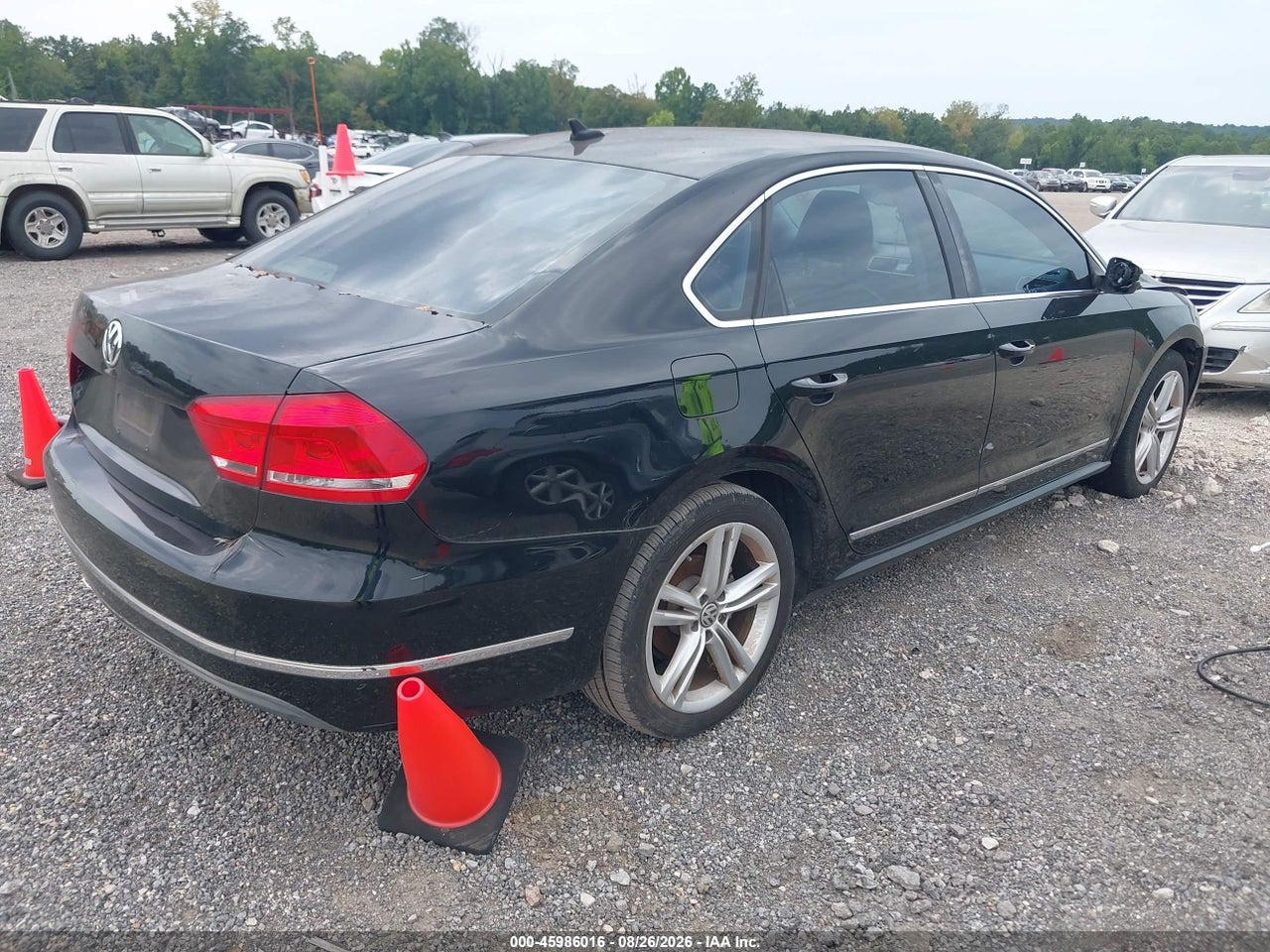 2013 VOLKSWAGEN PASSAT 2.0L TDI SEL PREMIUM · 4/11