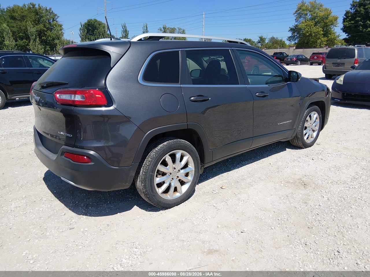 2016 JEEP CHEROKEE LIMITED · 4/11