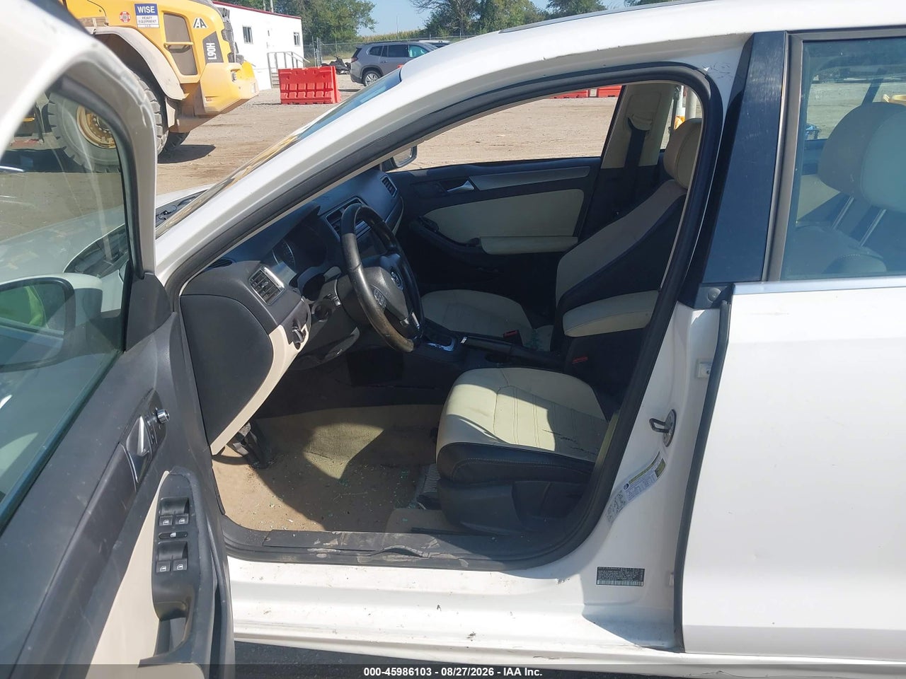 2012 VOLKSWAGEN JETTA 2.5L SEL PREMIUM · 5/11