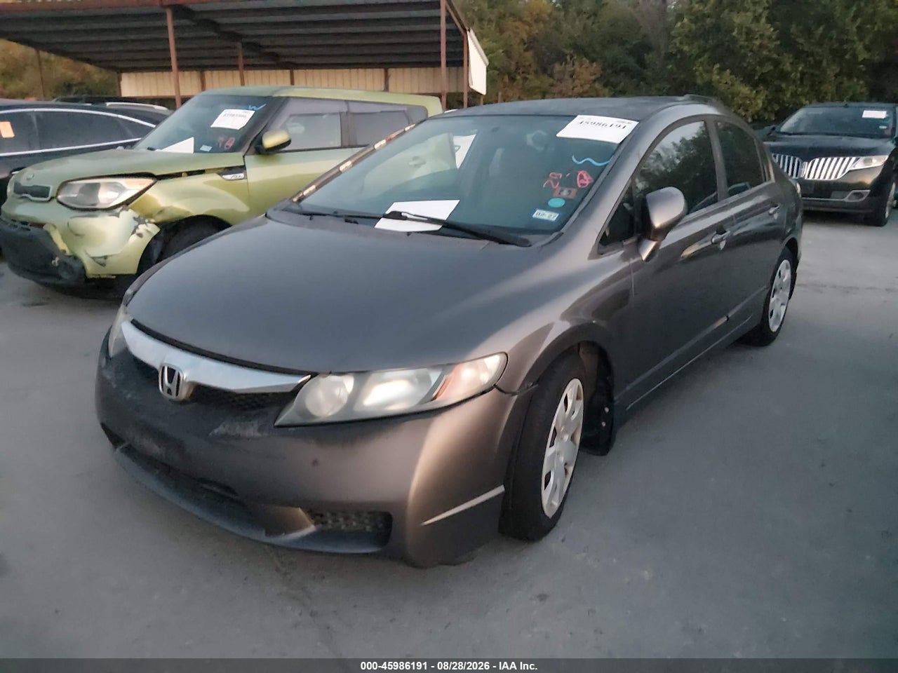 2010 HONDA CIVIC LX · 2/11