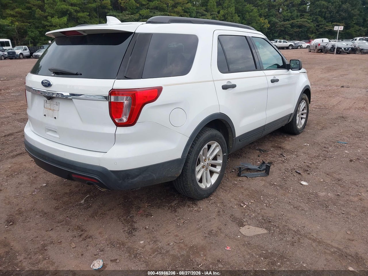 2017 FORD EXPLORER   · 4/11