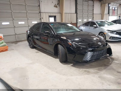 2026 TOYOTA CAMRY XLE