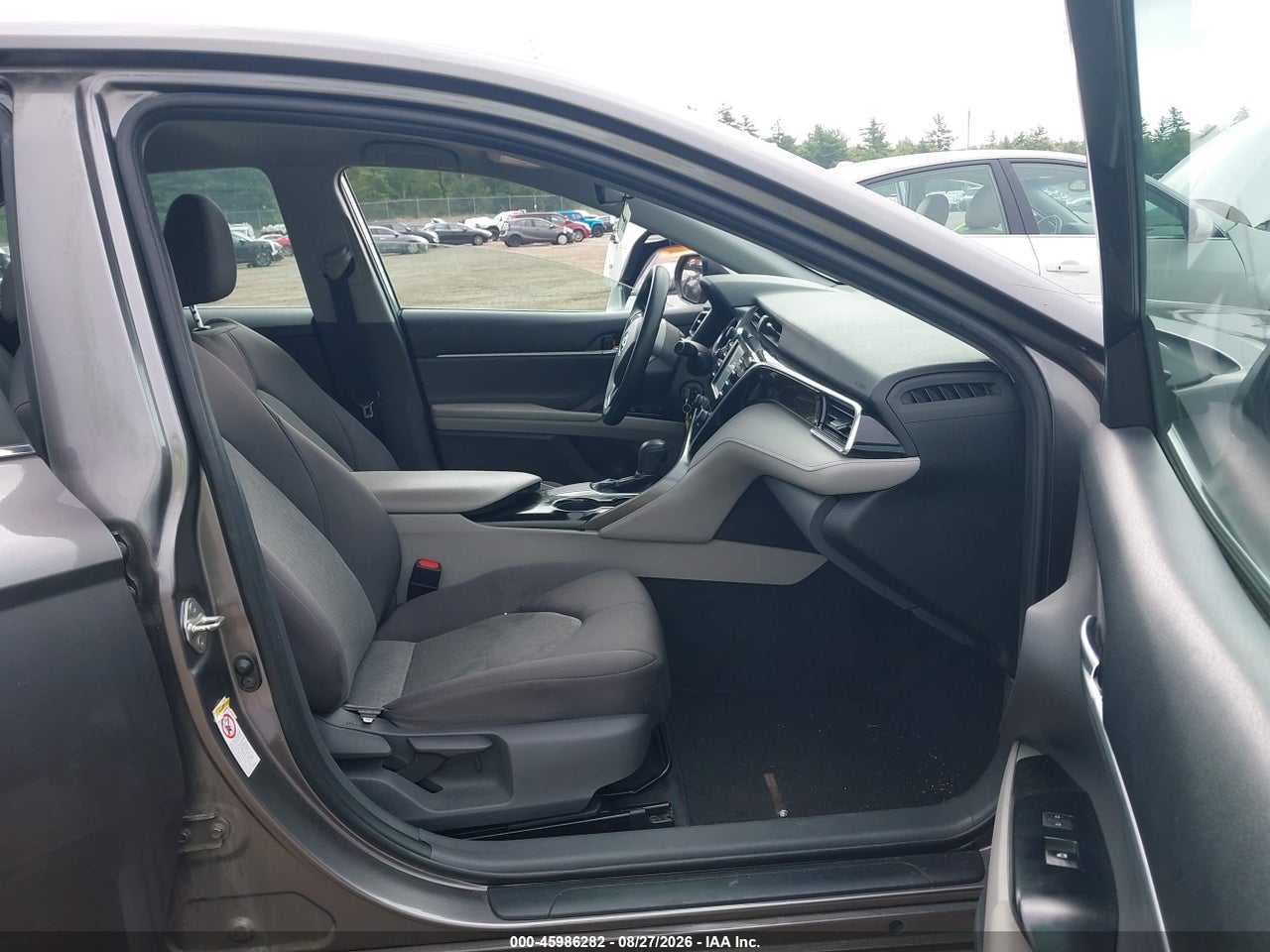 2018 TOYOTA CAMRY LE · 5/11