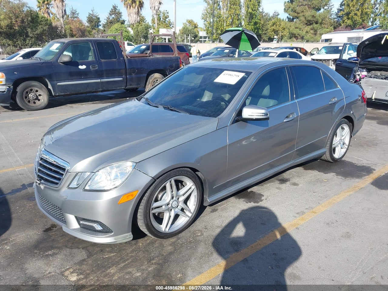 2011 MERCEDES-BENZ E 350 · 2/11
