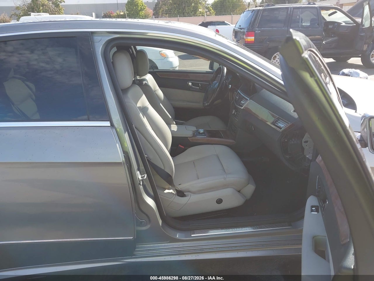 2011 MERCEDES-BENZ E 350 · 5/11