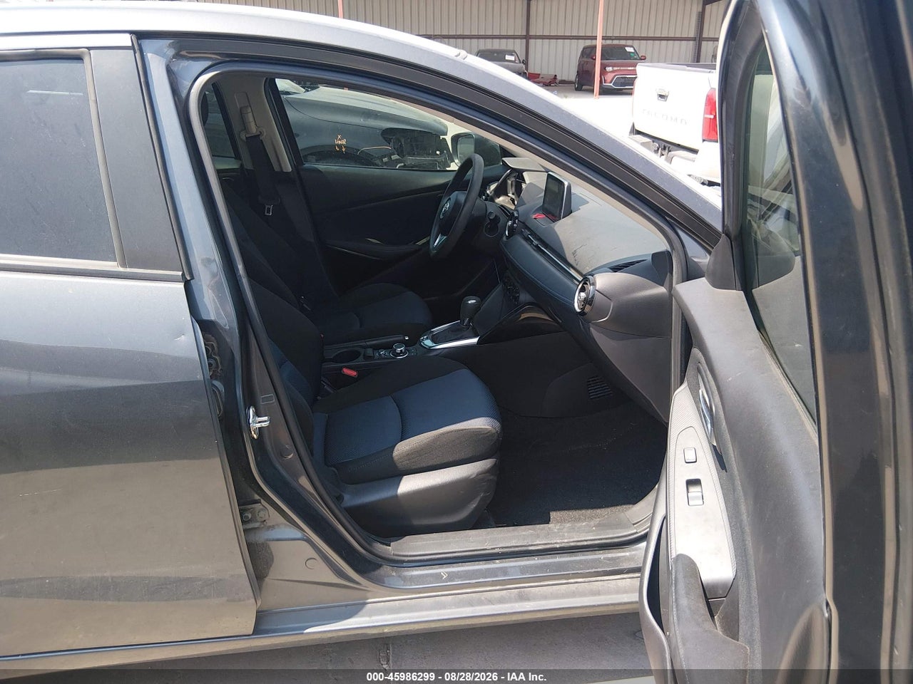 2018 TOYOTA YARIS IA   · 5/10