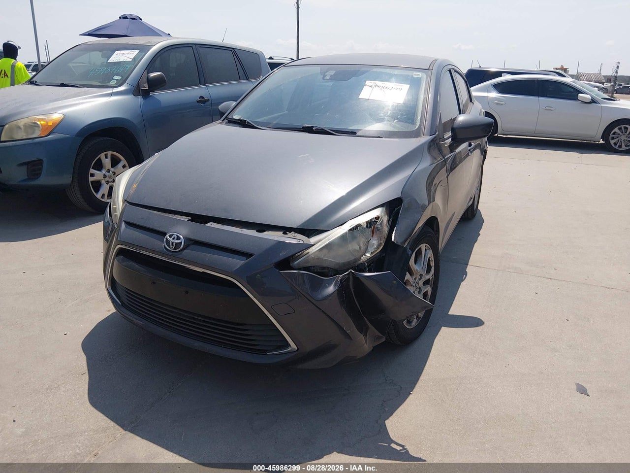 2018 TOYOTA YARIS IA   · 2/10