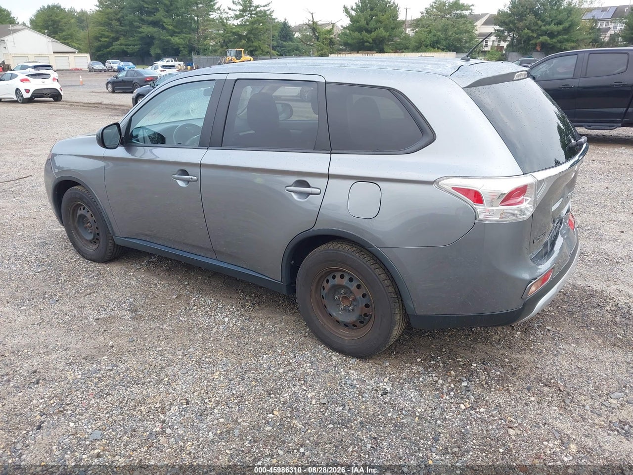 2015 MITSUBISHI OUTLANDER ES · 3/11