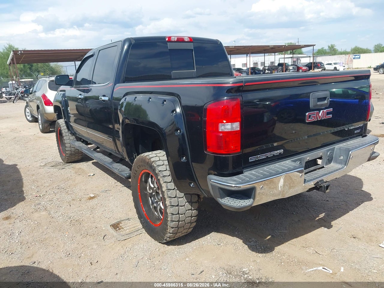 2015 GMC SIERRA 1500 SLT · 3/11