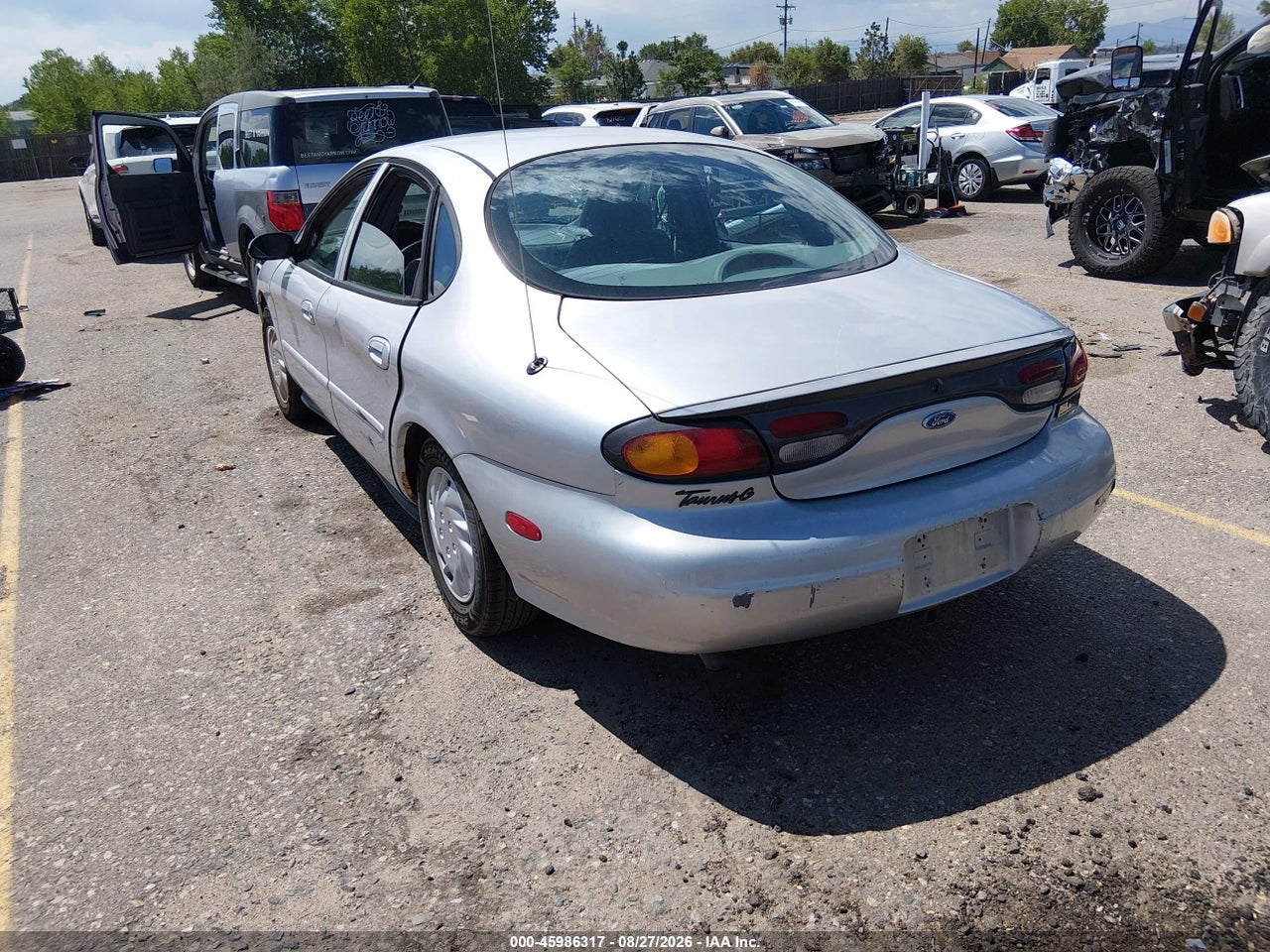 1997 FORD TAURUS G · 3/10