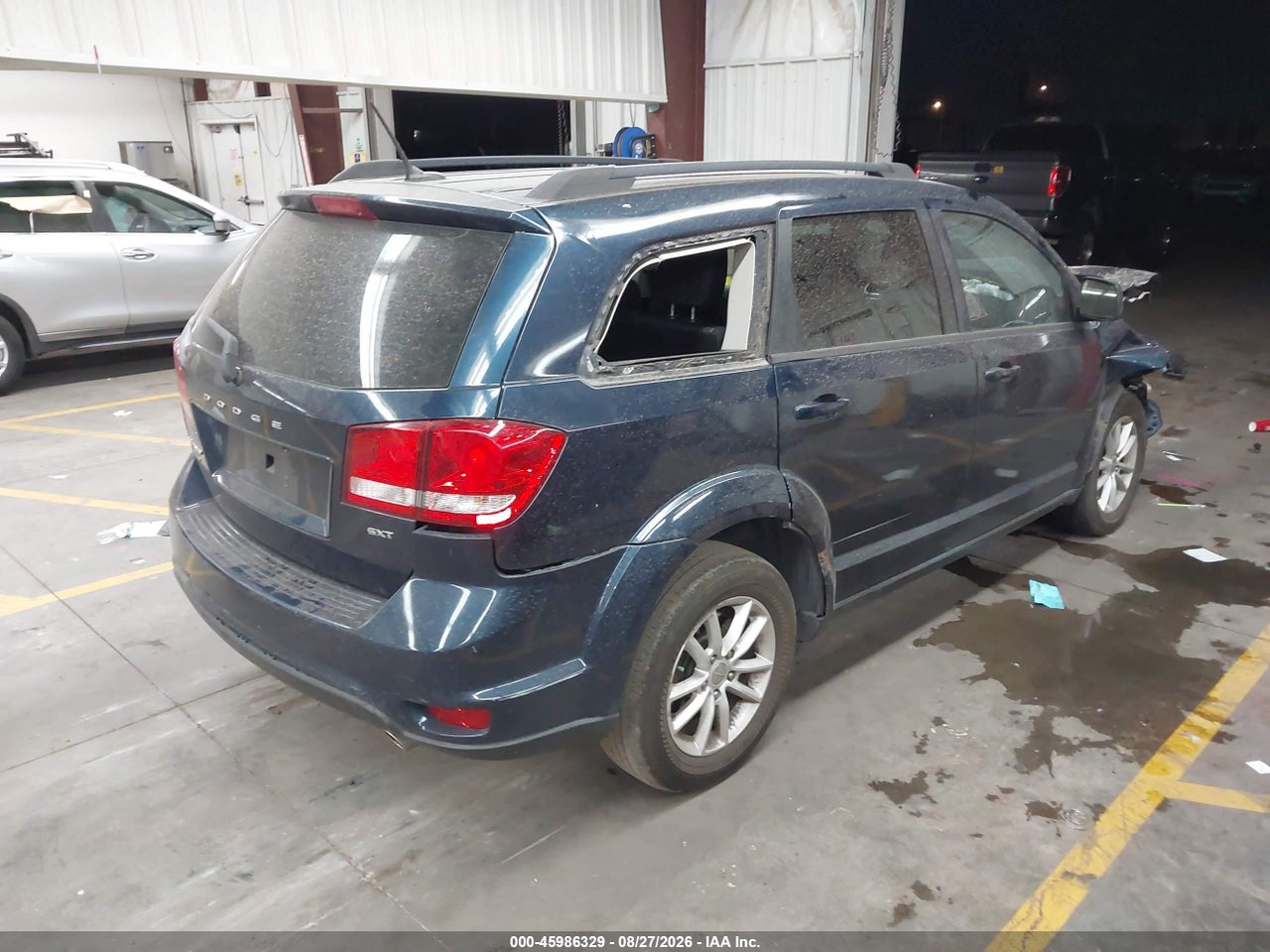 2015 DODGE JOURNEY SXT · 4/10