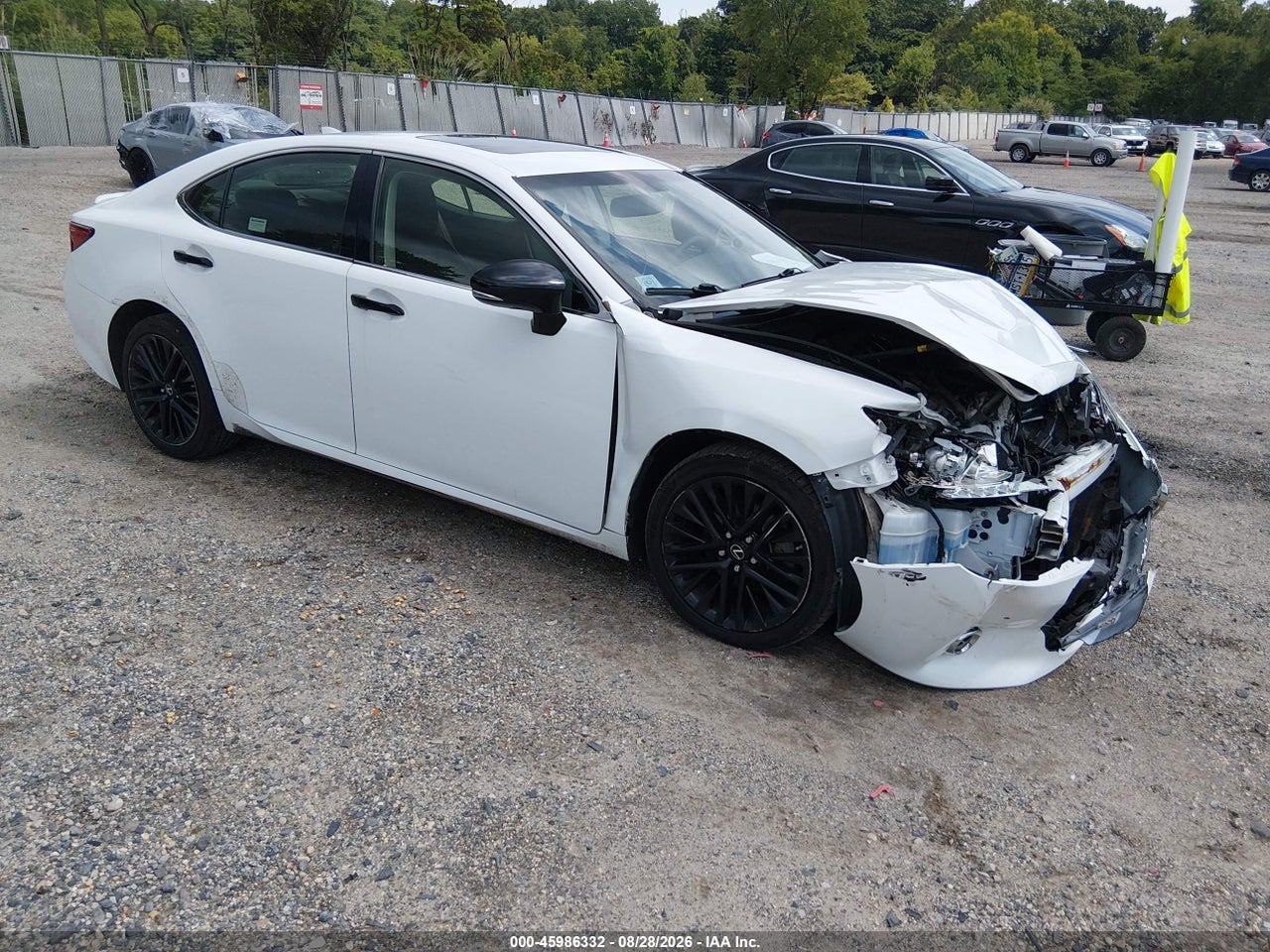 JTHBK1GG7F2****** · 2015 LEXUS ES 350 CRAFTED LINE