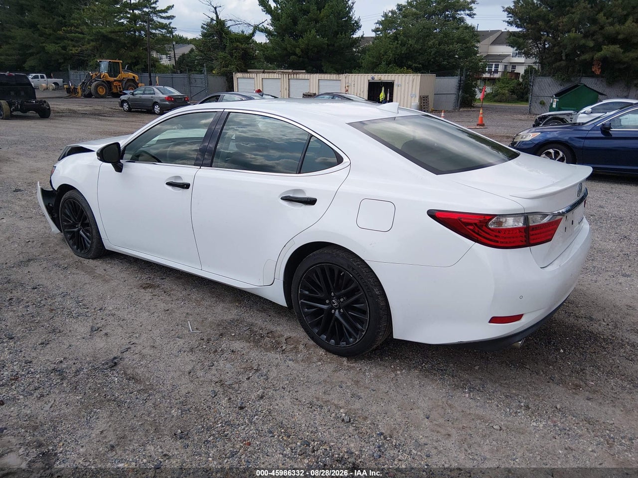 2015 LEXUS ES 350 CRAFTED LINE · 3/11