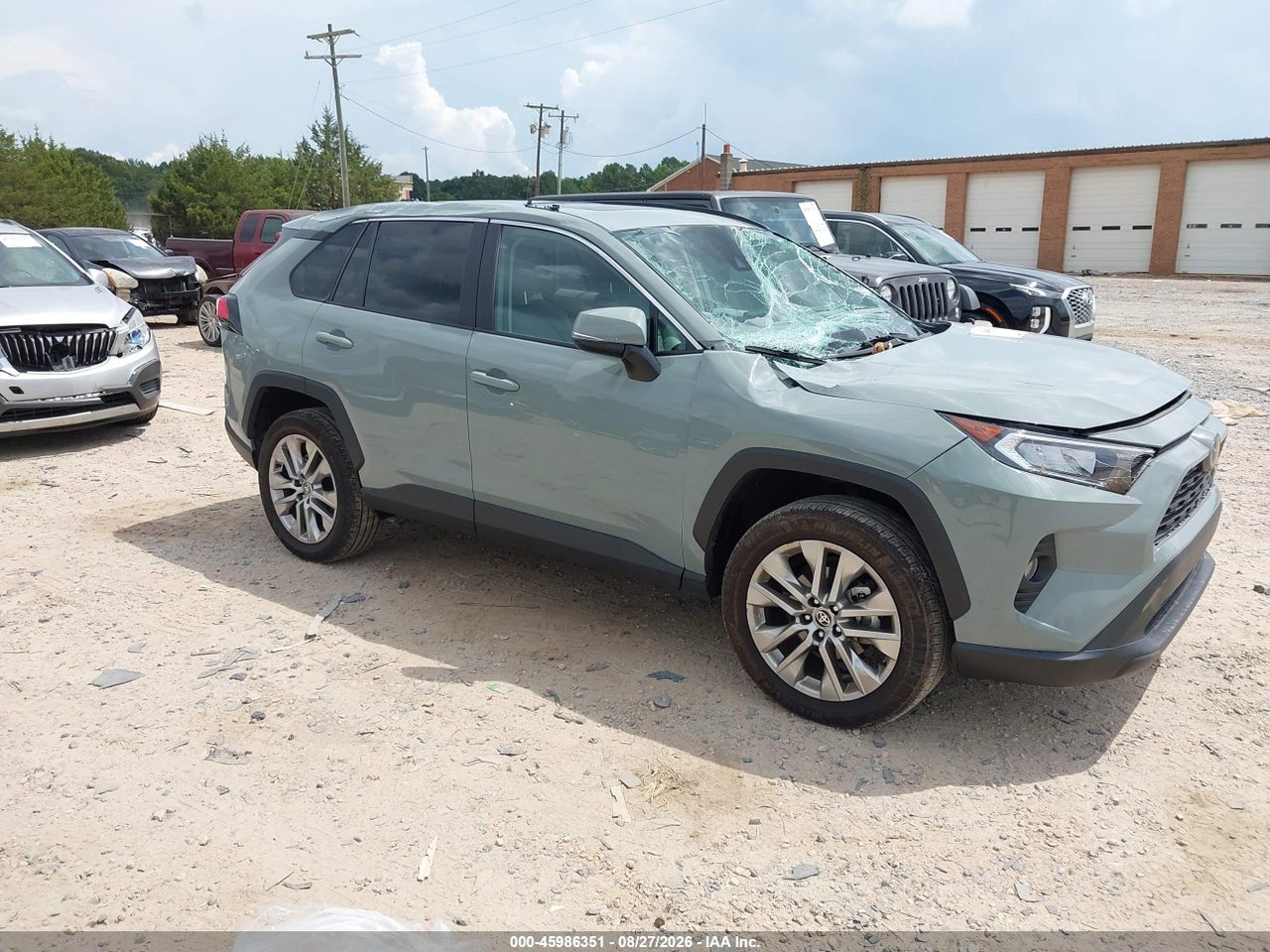 2T3C1RFV9MW****** · 2021 TOYOTA RAV4 XLE PREMIUM