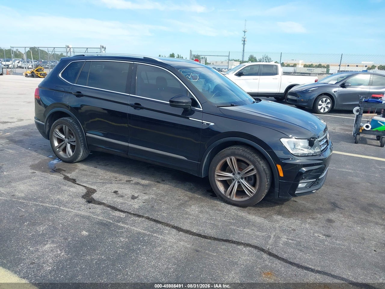 2018 VOLKSWAGEN TIGUAN 2.0T SE/2.0T SEL