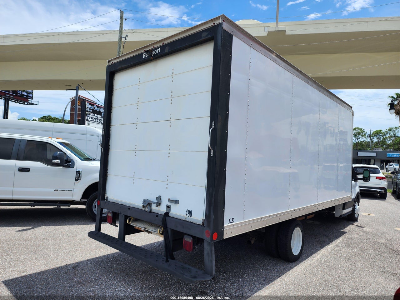 2015 FORD TRANSIT-350 CUTAWAY · 4/11