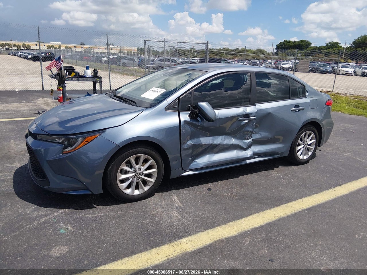 2022 TOYOTA COROLLA LE · 2/11