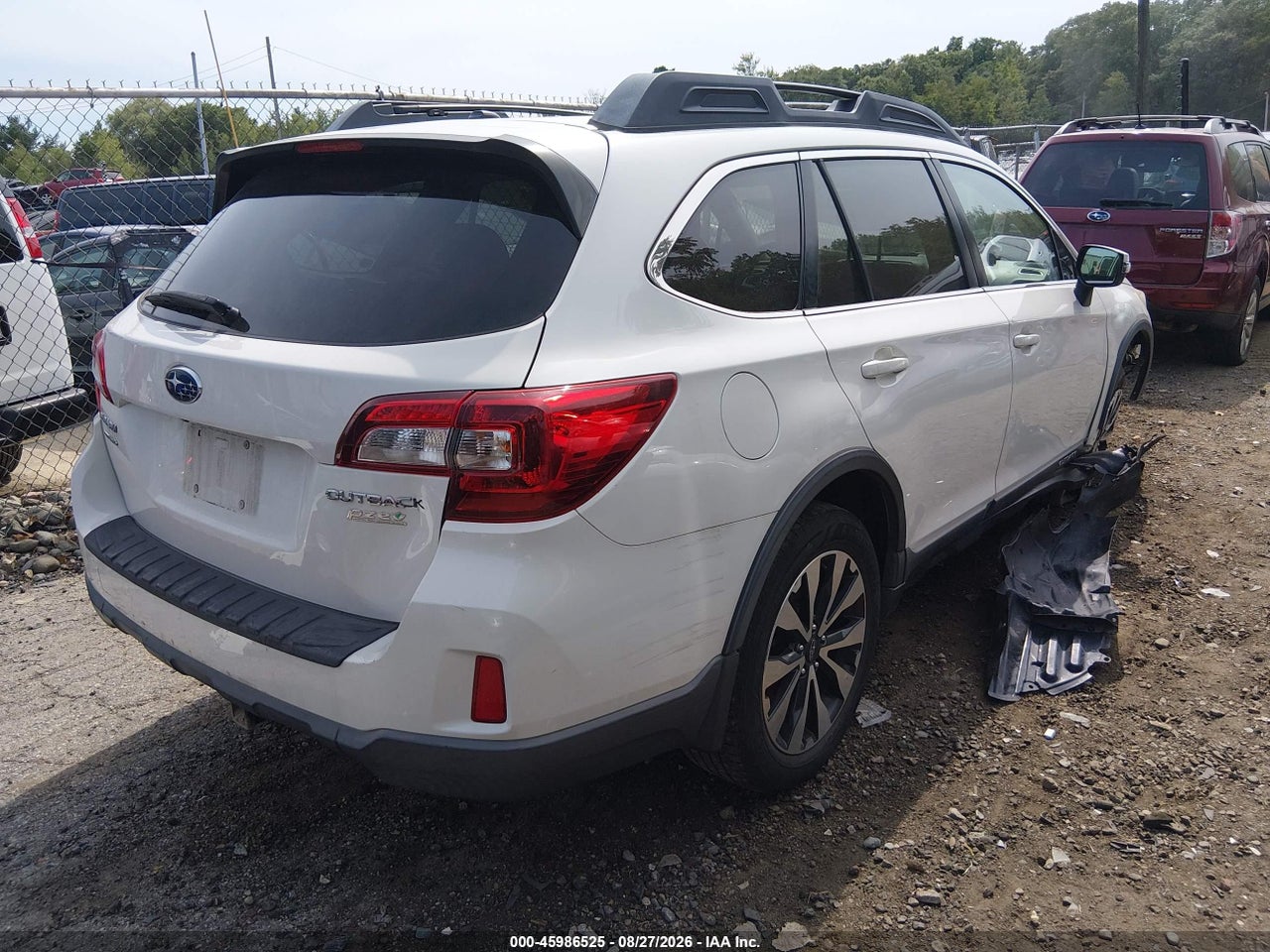 2015 SUBARU OUTBACK 2.5I LIMITED · 4/11