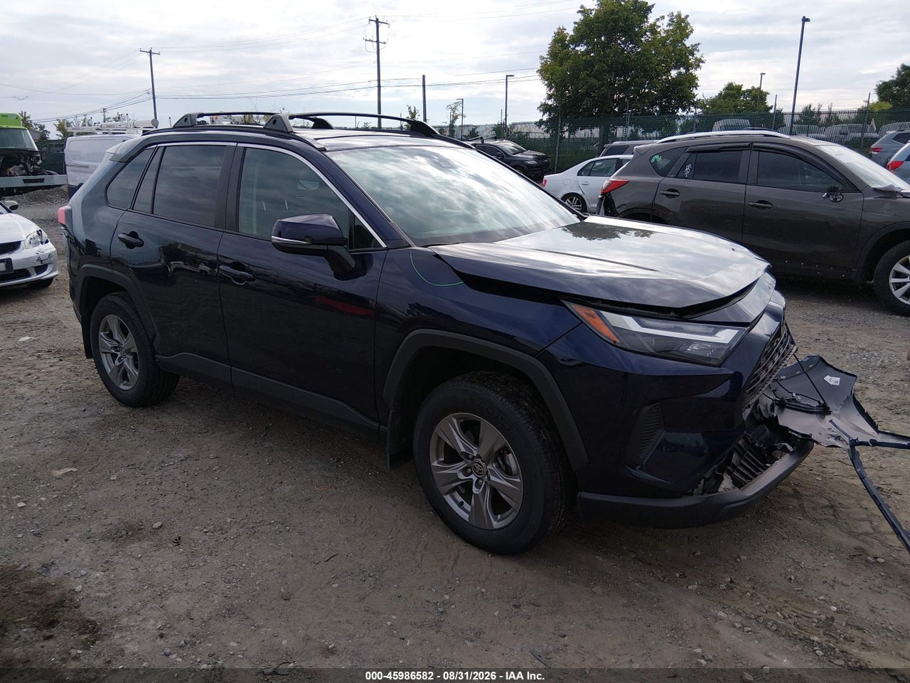 2023 TOYOTA RAV4 XLE